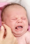новорожденный часто чихает
