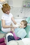 лечение молочных зубов