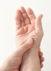 онемение пальцев левой руки