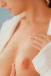 Уплотнение в груди - повод обратиться к маммологу 
